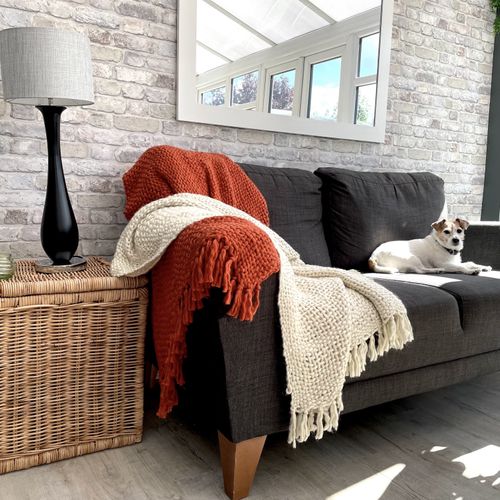 Chunky Knit Throws in supersoft yarn